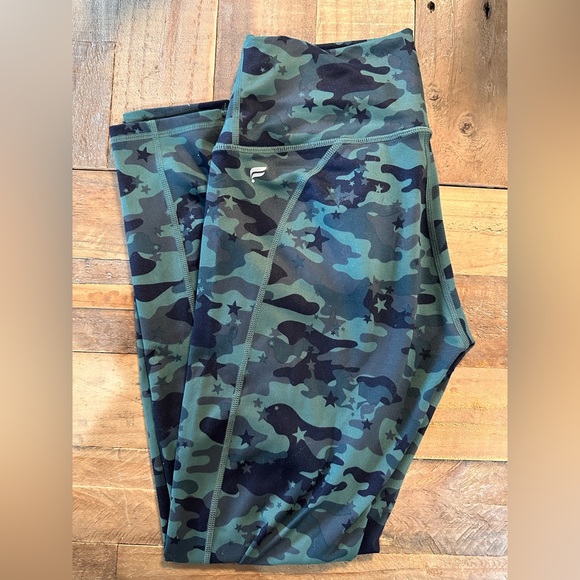 XS Powerhold Fabletics Leggings - Picture 1 of 1